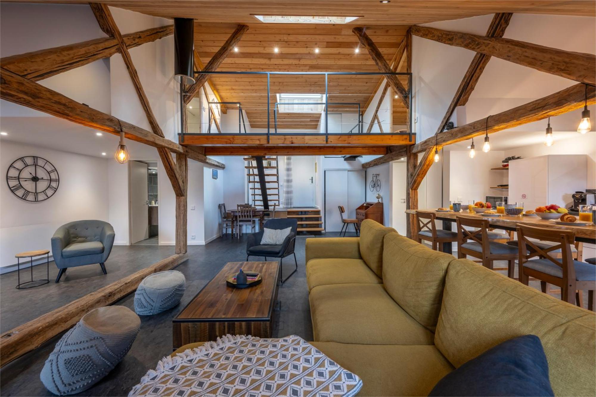 Superbe Loft - Situ Sur La Place Centrale 바르셀로넷트 외부 사진